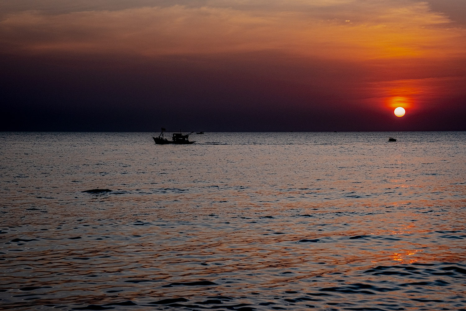 Coucher de soleil sur l'île de Phu Quoc au Vietnam
