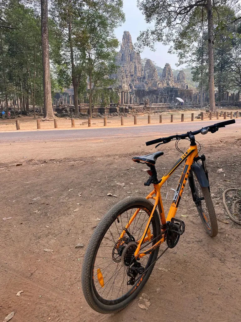 Visiter les temples d'Angkor à vélo