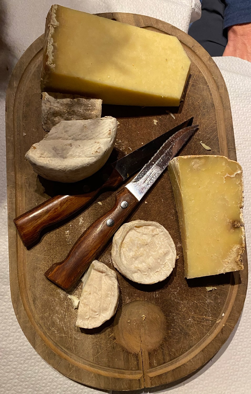 plateau de fromages de l'Aubrac