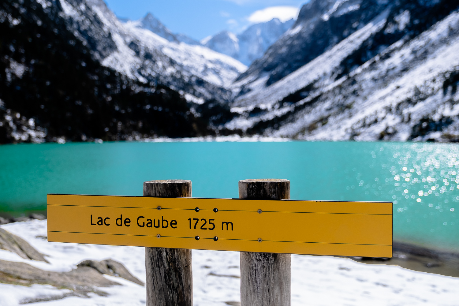 Le lac de Gaube 1725m d'altitude près de Cauterets dans les Hautes Pyrénées