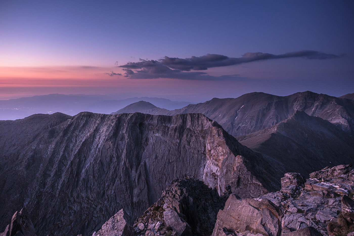 Pic du Canigou : randonnée, nuit en refuge et lever de soleil au sommet
