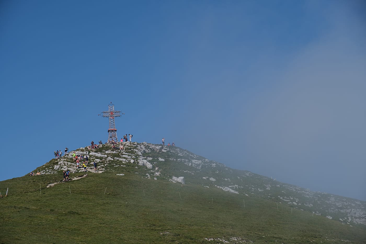 Croix sommet du reculet Jura