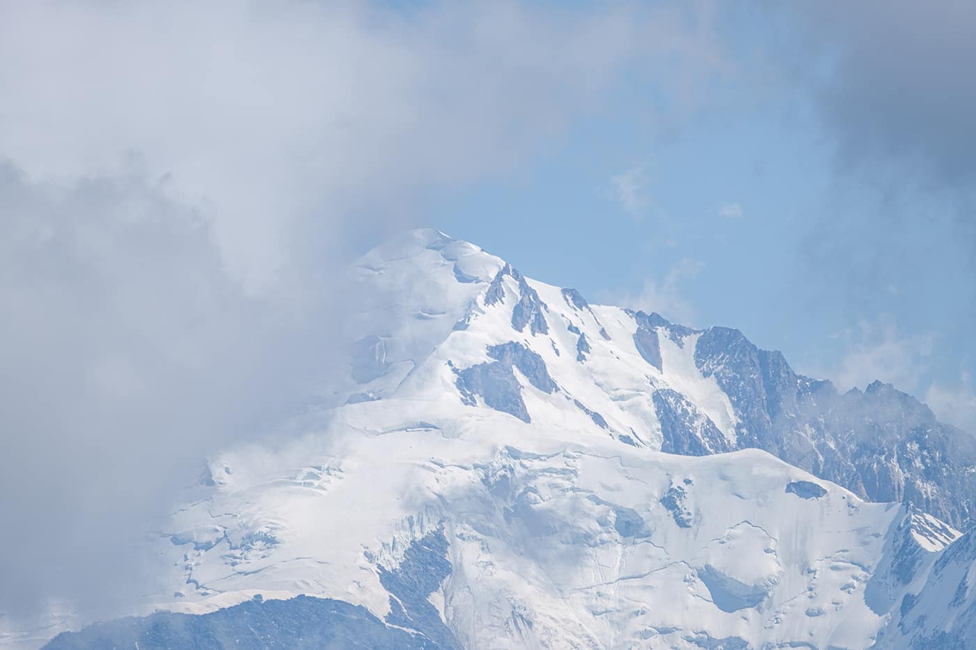 Vue sur le Mont Blanc depuis la Pointe Blanche