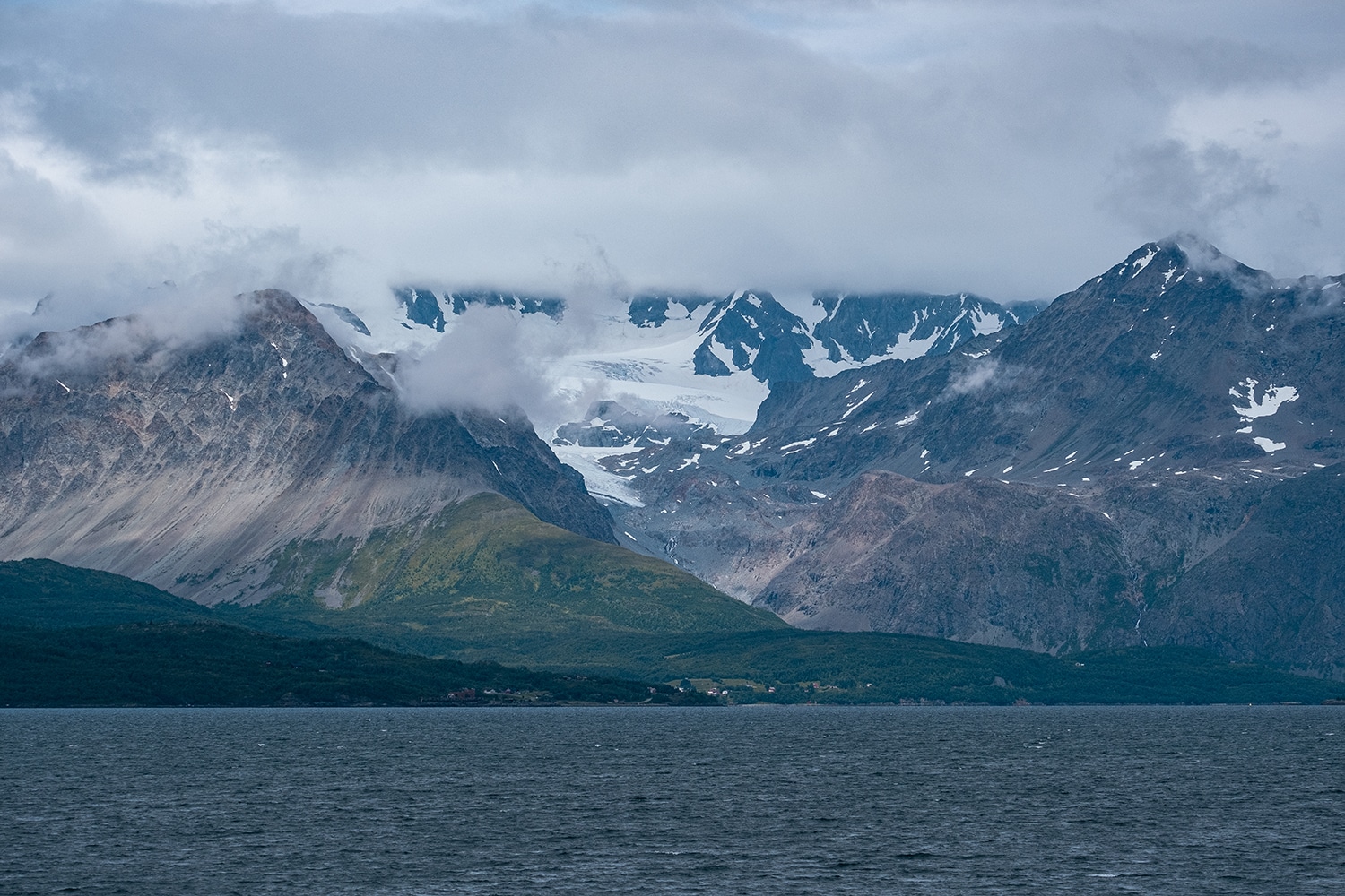 Montagnes en Norvège : les Alpes de lyngen