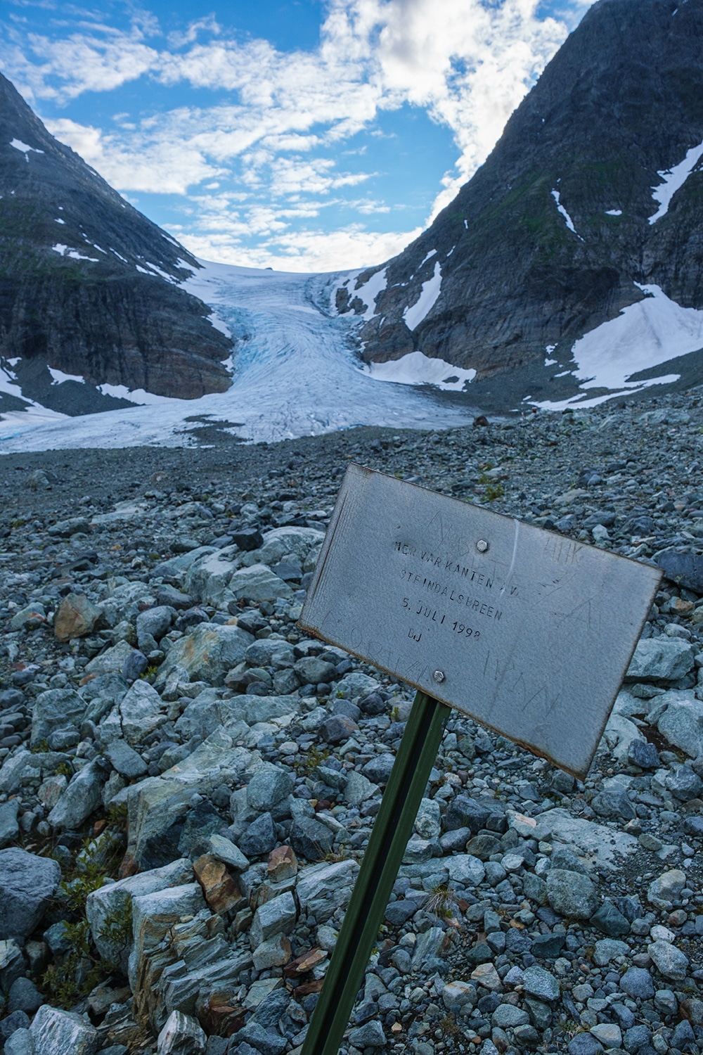 Fonte glacier Steindalsbreen Norvège