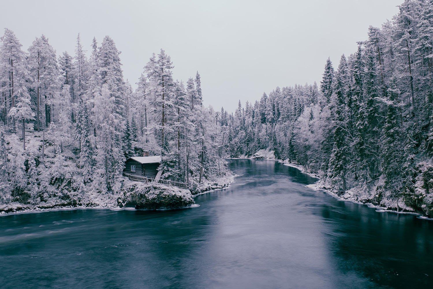 Paysage magnifique de Laponie Finlandaise