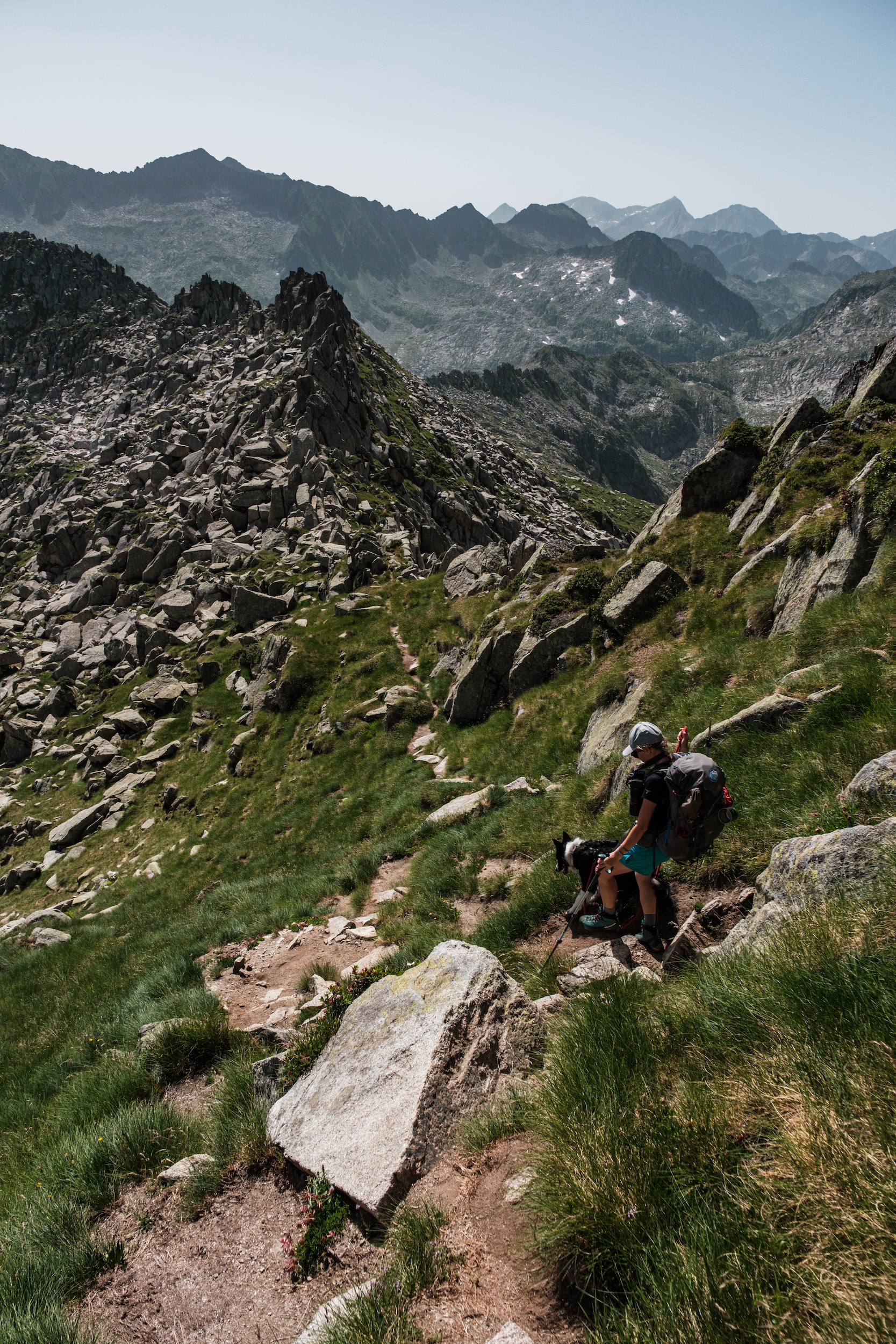 Descente du pic de Séron vers l'étanfg d'Aubé